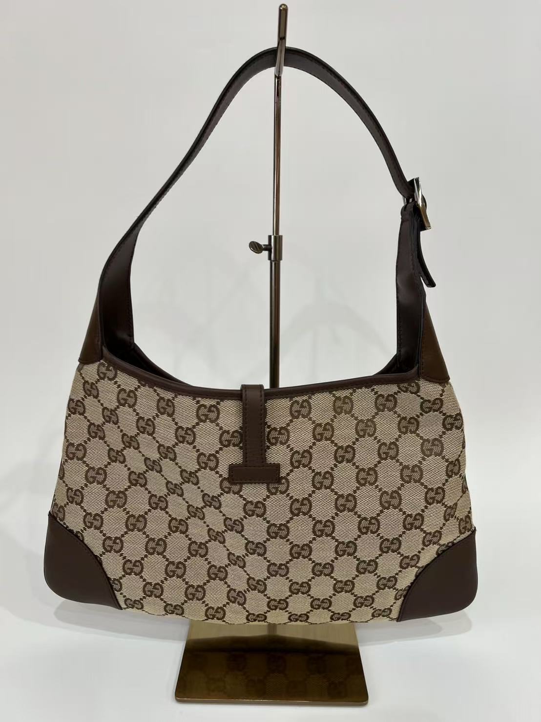 Gucci Jackie cloth handbag Gucci Brown in Cloth Shoulder Bag