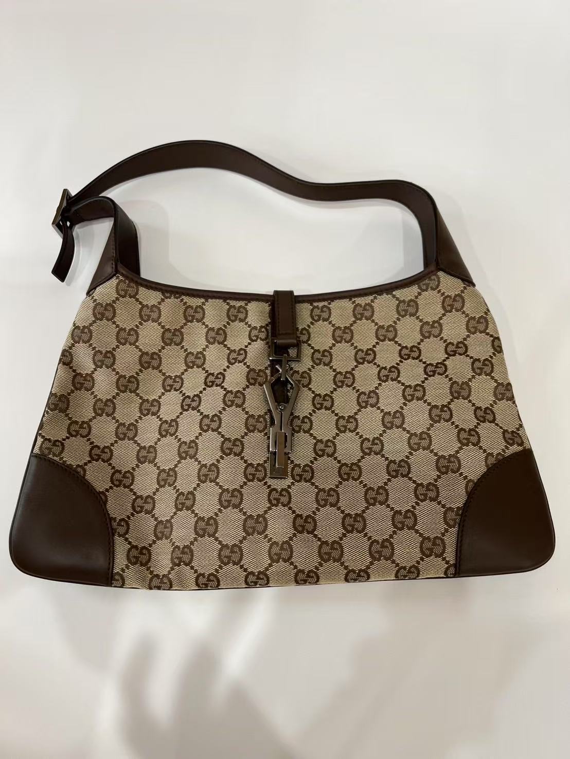 Gucci Jackie cloth handbag Gucci Brown in Cloth Shoulder Bag