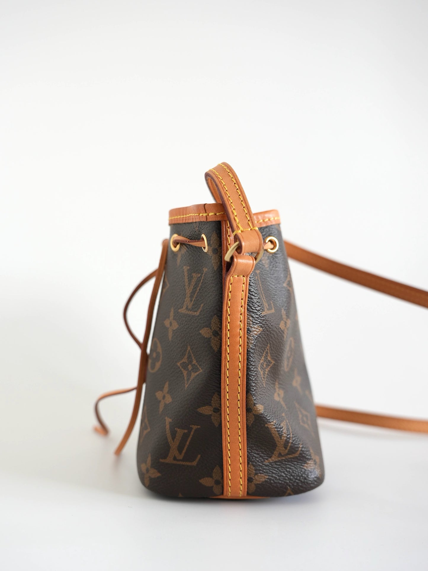 Louis Vuitton Vintage Monogram Noé Nano Bucket Bag M41346