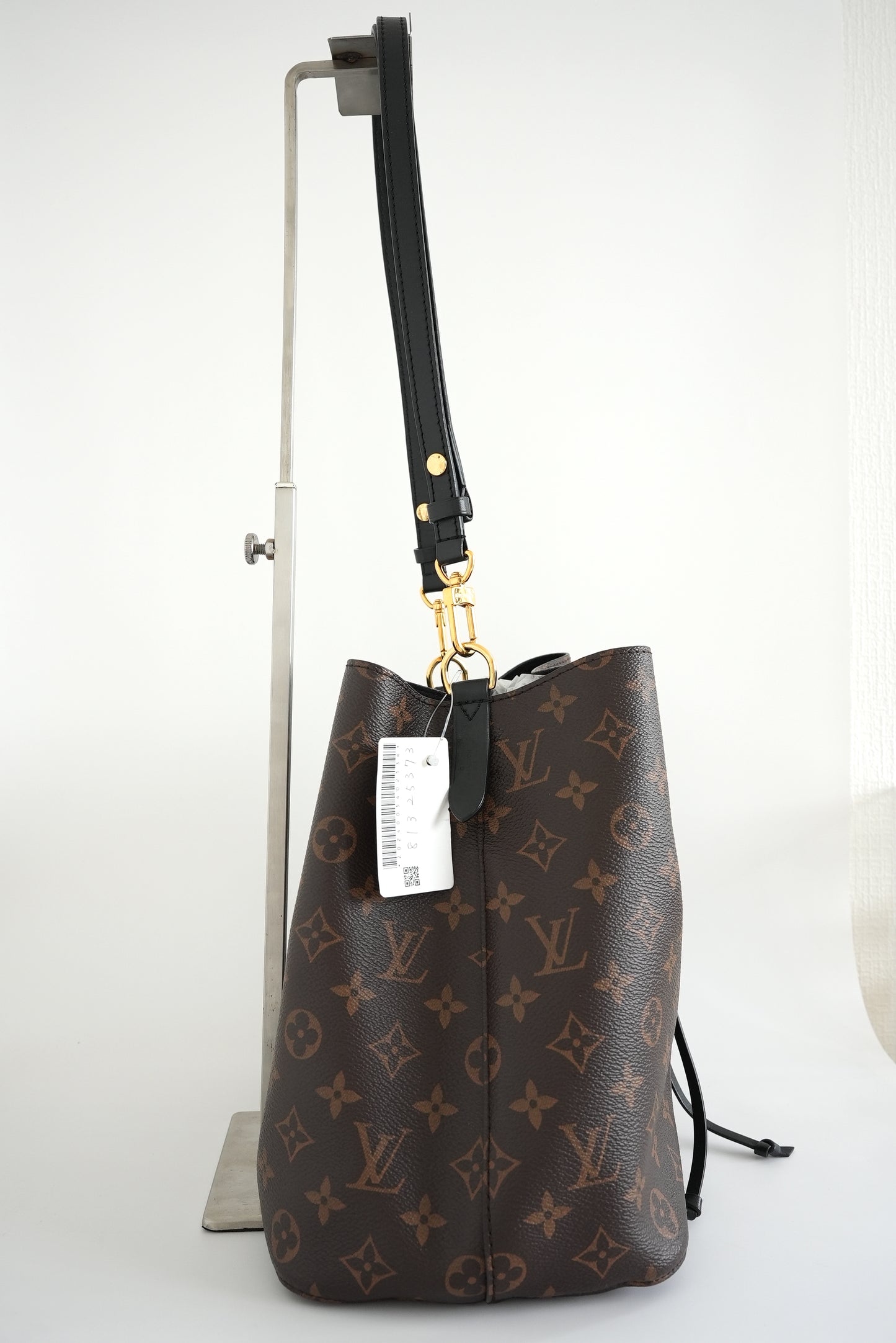 Louis Vuitton NéoNoé MM Monogram Canvas shoulder bag M44020
