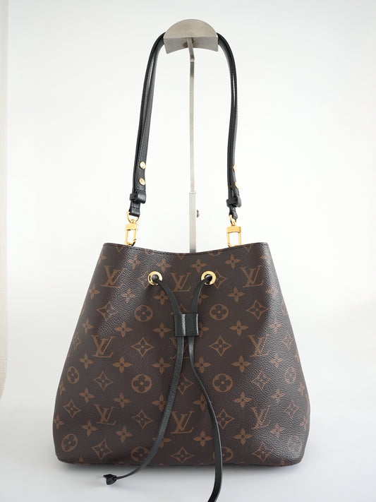 Louis Vuitton NéoNoé MM Monogram Canvas shoulder bag M44020